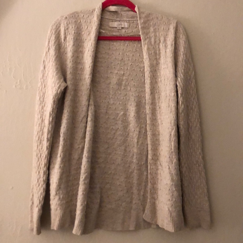 Loft sweater in tan. Size m